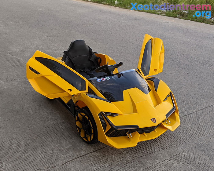 Xe hơi điện trẻ em Lamborghini TA666 11