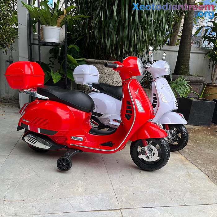 Xe máy Vespa chạy điện dành cho bé Q618 5